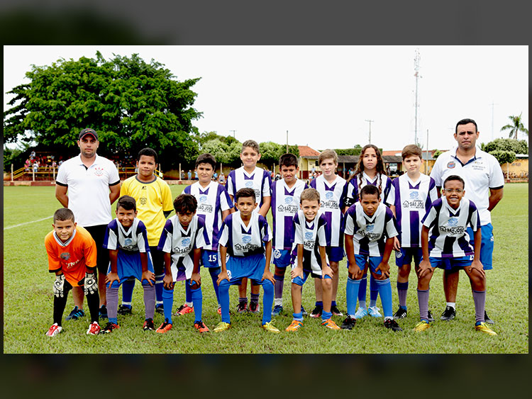 ADCCTA Escolinha de Futebol de Campo